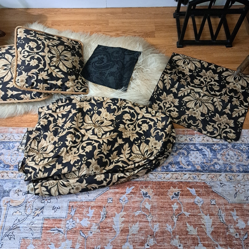 Living room accents
